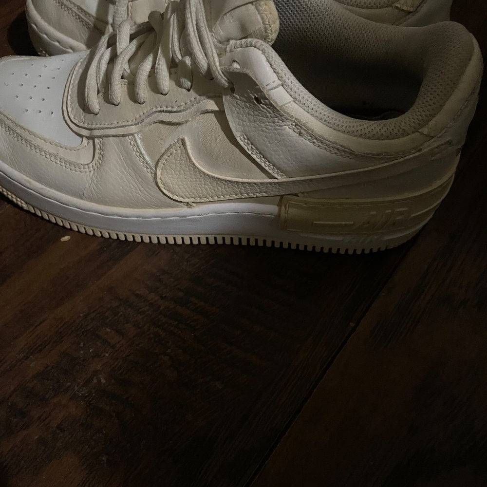Nike Air Force - Picture 4 of 10
